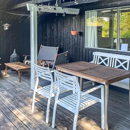 بيت للعطل 2 Bedroom Awesome In Sjaellands Odde *